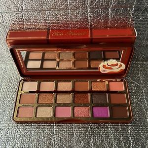 Too Faced Cinnamon Swirl Palette